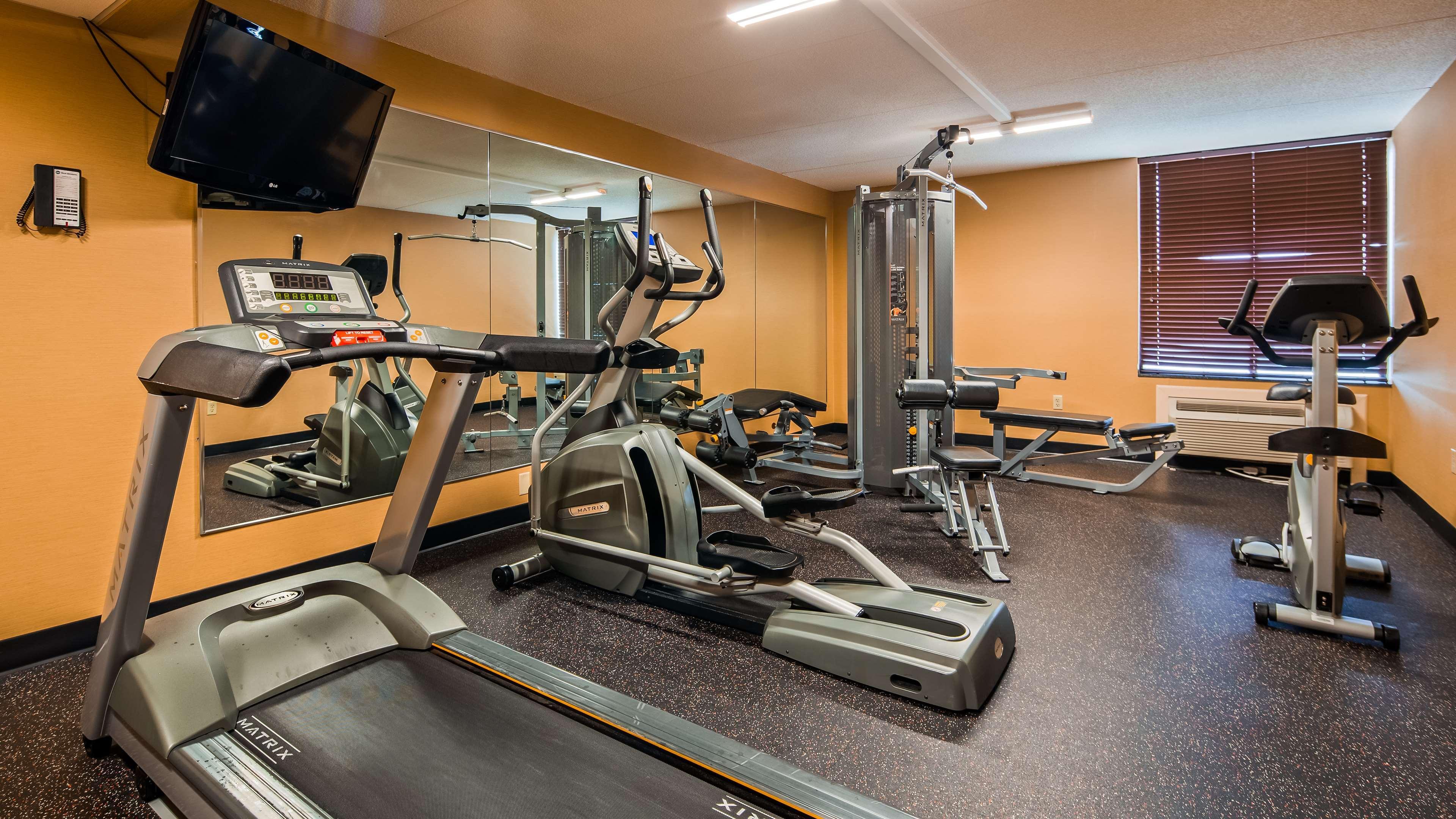 Best Western Luxbury Inn Форт Уэйн Экстерьер фото