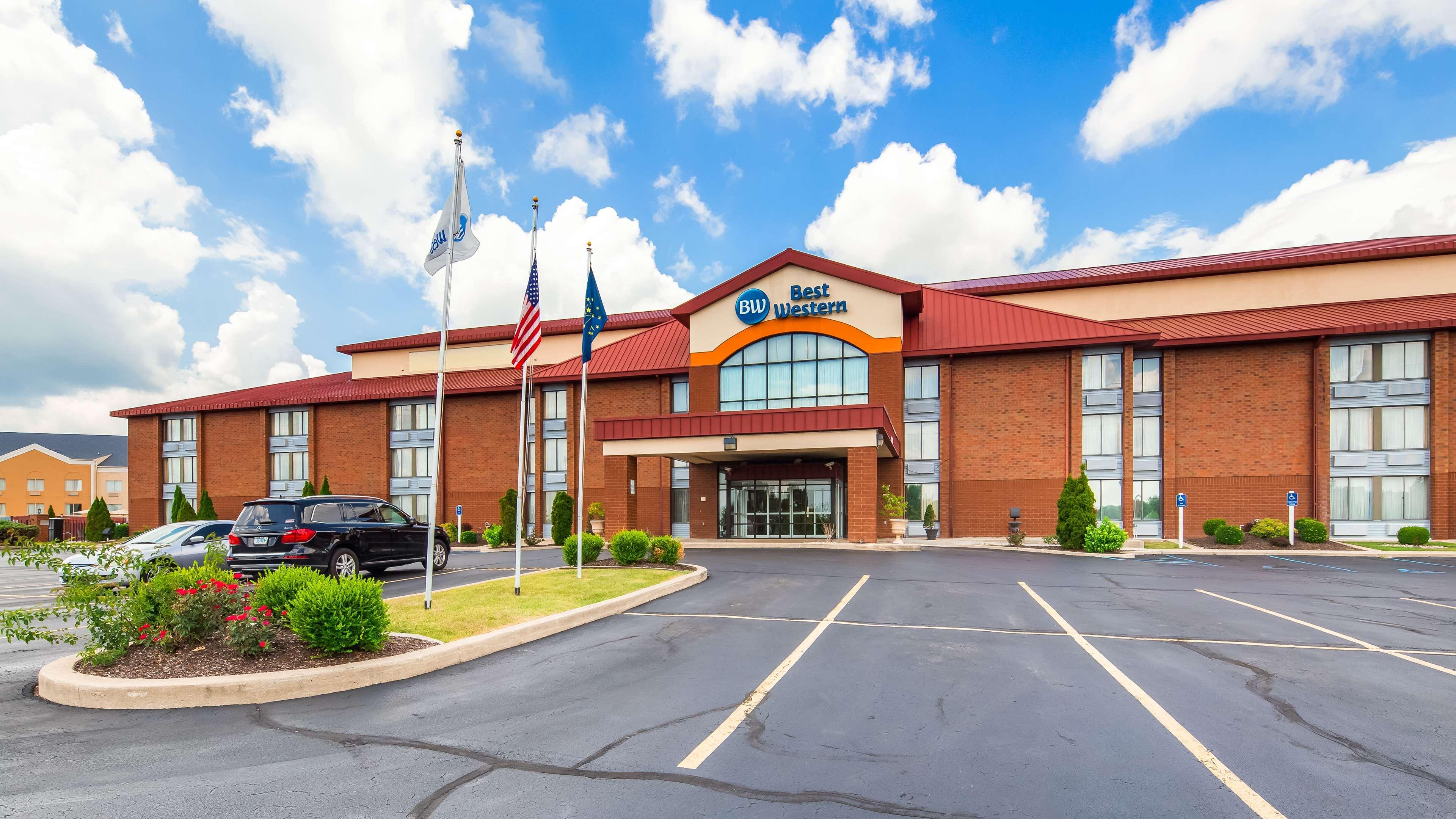 Best Western Luxbury Inn Форт Уэйн Экстерьер фото