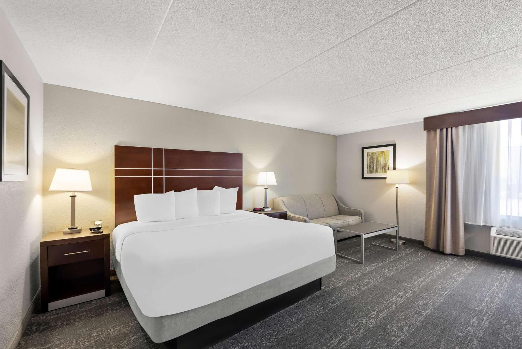 Best Western Luxbury Inn Форт Уэйн Экстерьер фото