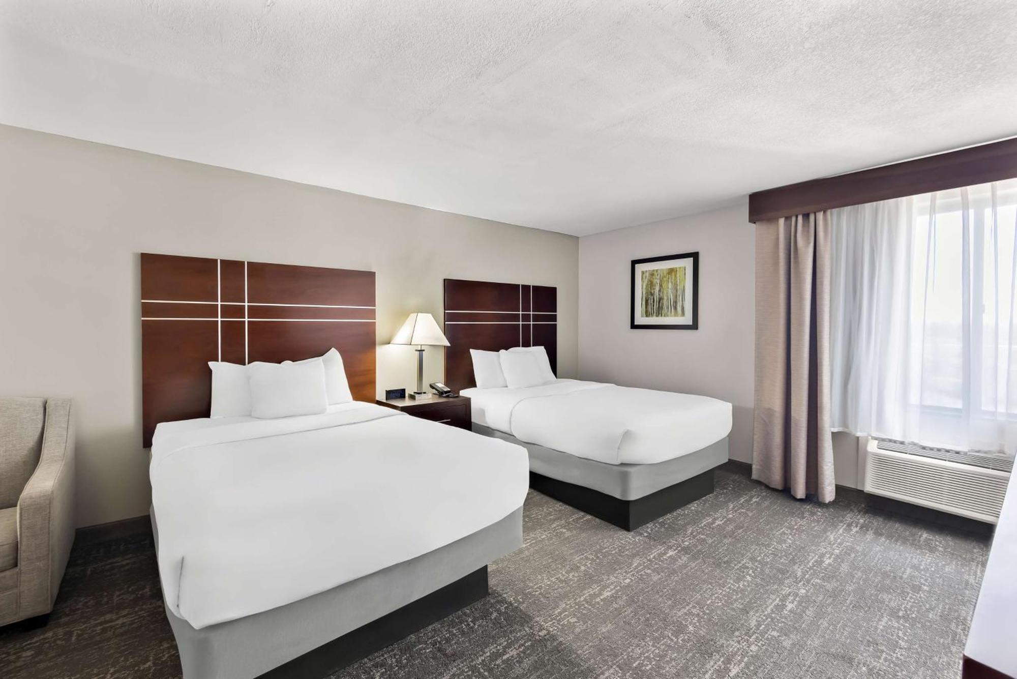 Best Western Luxbury Inn Форт Уэйн Экстерьер фото