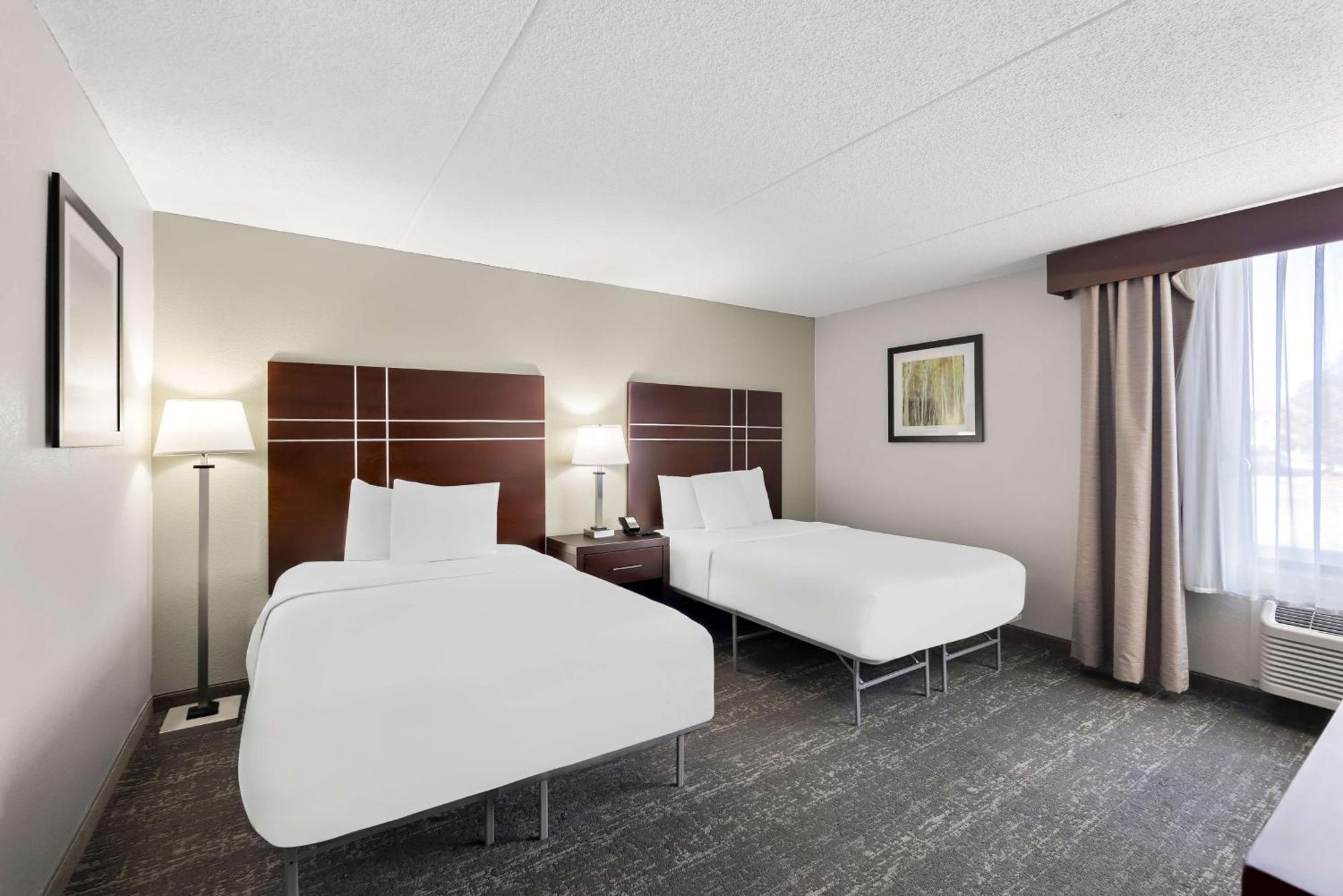 Best Western Luxbury Inn Форт Уэйн Экстерьер фото