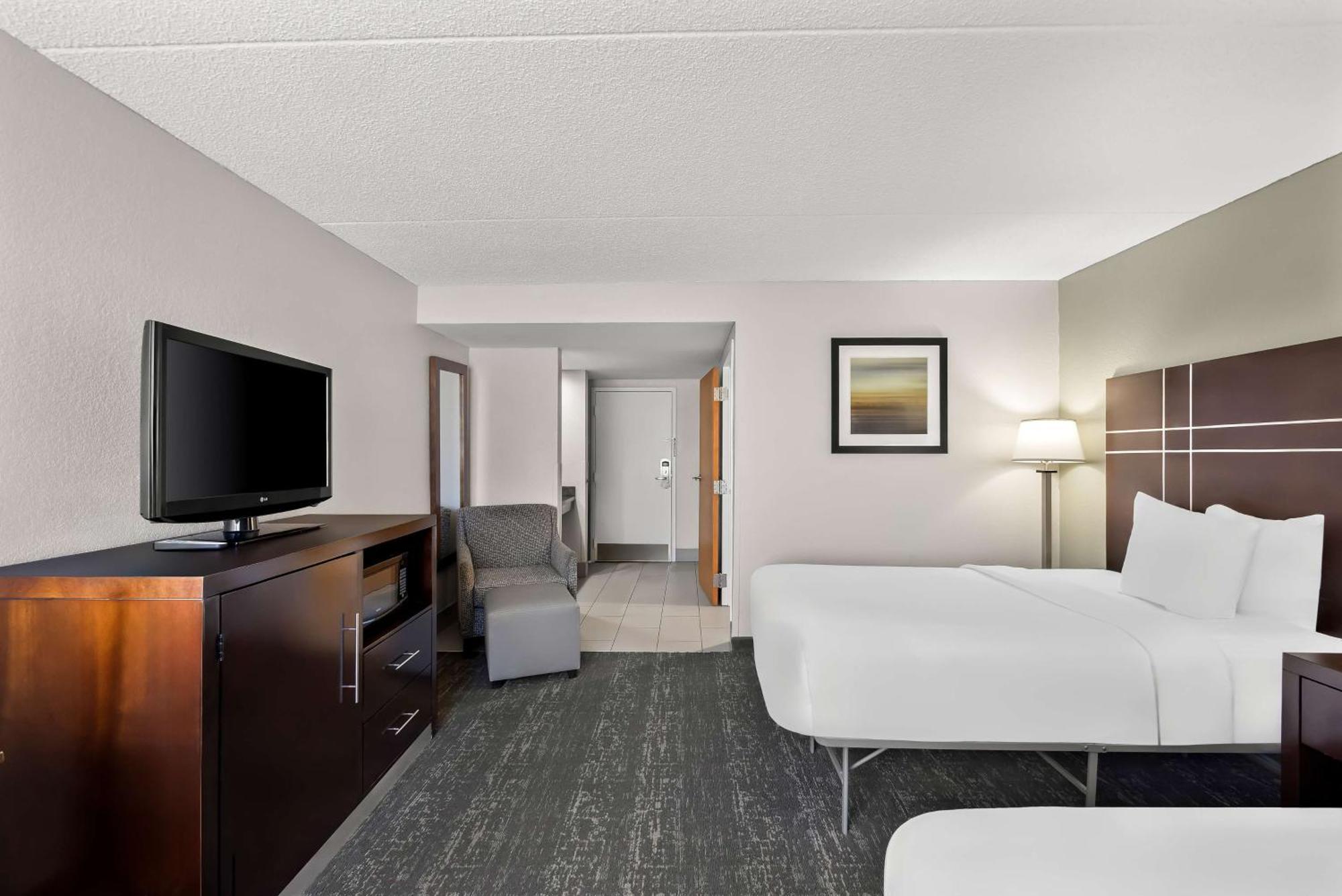 Best Western Luxbury Inn Форт Уэйн Экстерьер фото